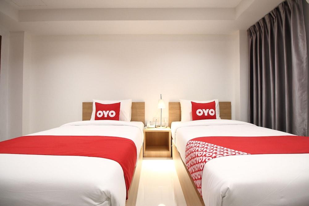 Super Oyo 484 Pannee Residence Khaosan Sha Plus Bangkok Buitenkant foto