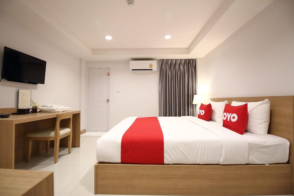 Super Oyo 484 Pannee Residence Khaosan Sha Plus Bangkok Buitenkant foto